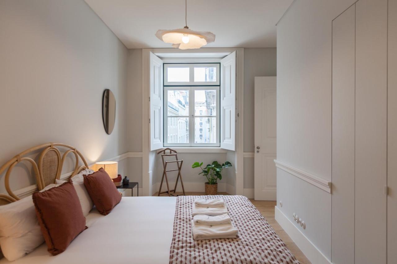 Appartamento Flh Praca Rossio Contemporary Flat Lisbona Esterno foto