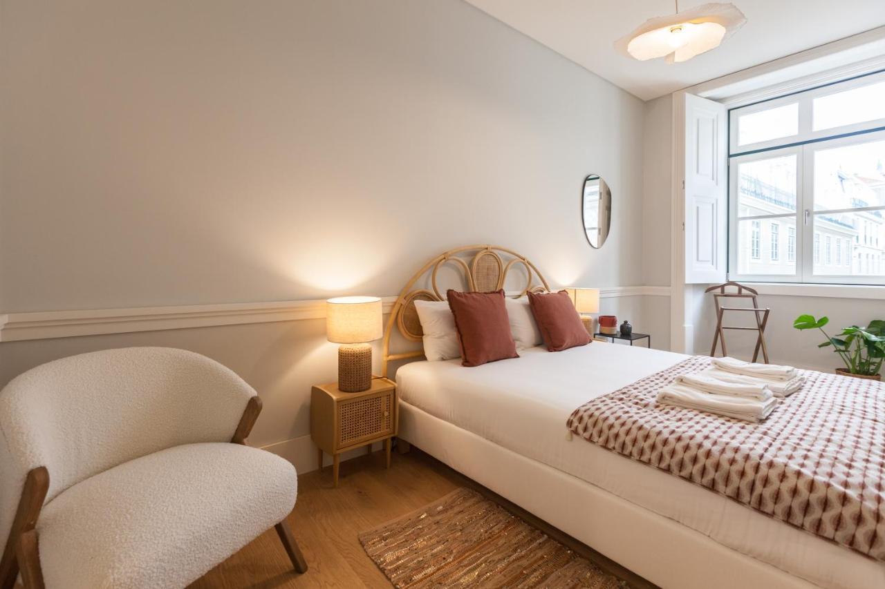 Appartamento Flh Praca Rossio Contemporary Flat Lisbona Esterno foto